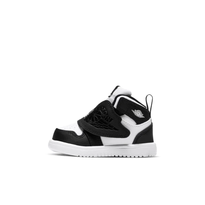 Pantofi sport Jordan Sky Jordan 1 Bt