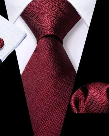Set cravata rosie + batista + butoni - matase - model 685