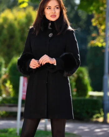 Palton elegant Lyana din lana negru captusit pe interior cu insertii de blana