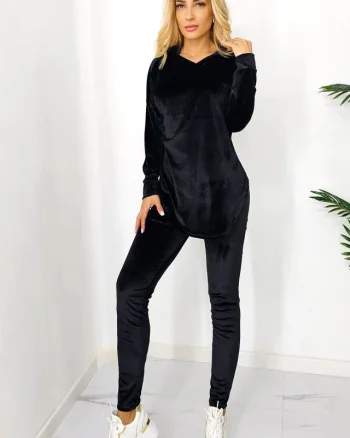 Compleu casual, Zoya, din catifea, cu pantaloni slim si bluza cu gluga, Negru