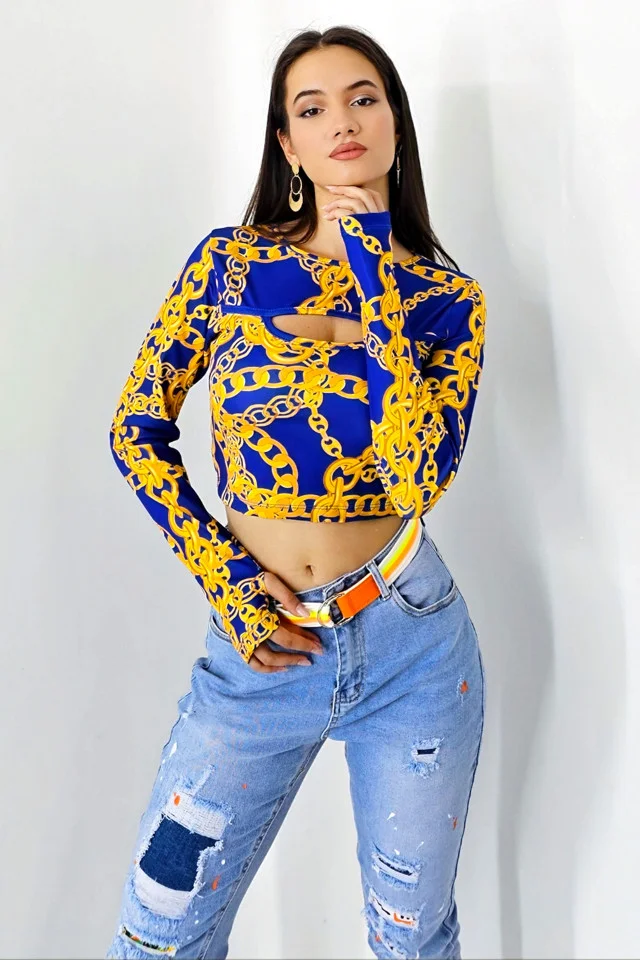 Bluza crop Sienna, cu decolteu decupat si maneca cu fenta/deget, Blue Chain