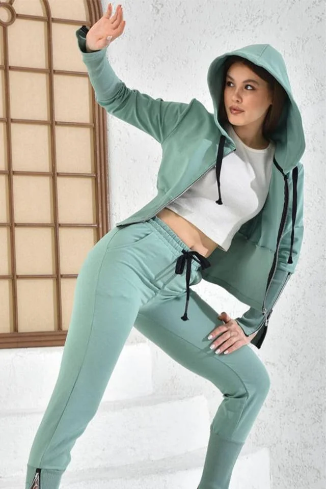 Trening Yuki, cu pantaloni si bluza accesorizate cu fermoare, Verde