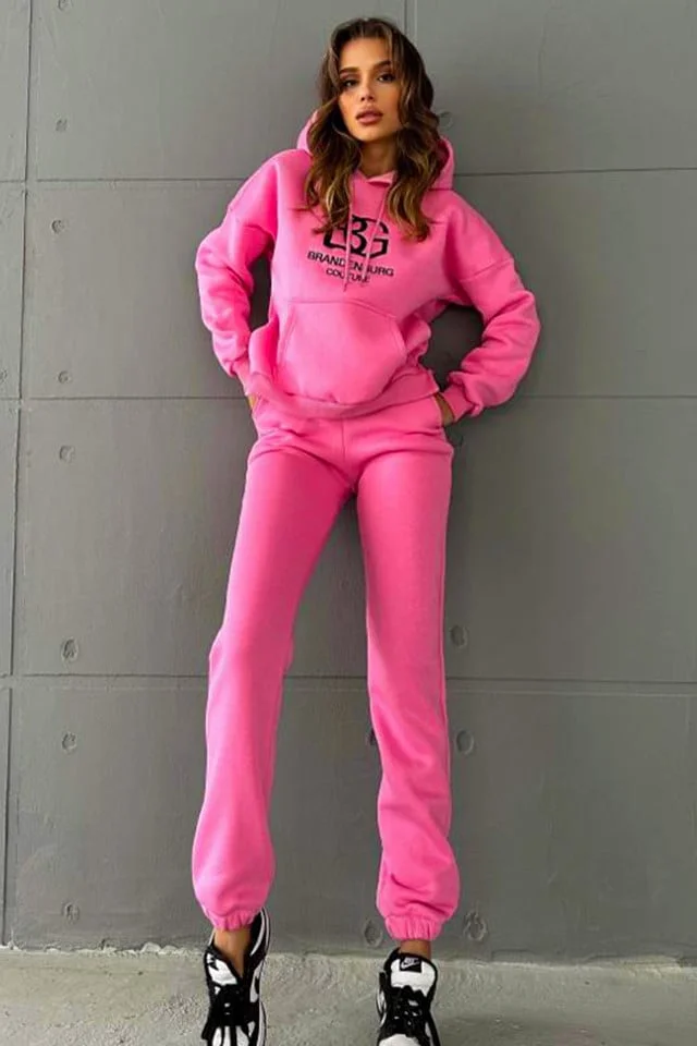 Compleu bumbac vatuit BiGest, cu gluga, inscriptionat, si croi sport, Roz