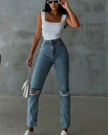 Blugi boyfriend NEW Delhi, cu perforatii ample la genunchi, Albastru denim
