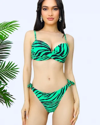 Costum de baie 3 piese Nataly, cu doua tipuri slip si sutien push up, Verde