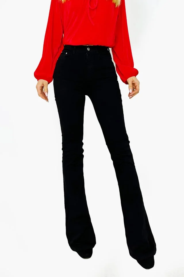 Pantaloni casual Kasian, evazati, cu efect de push up si buzunare laterale, Negru