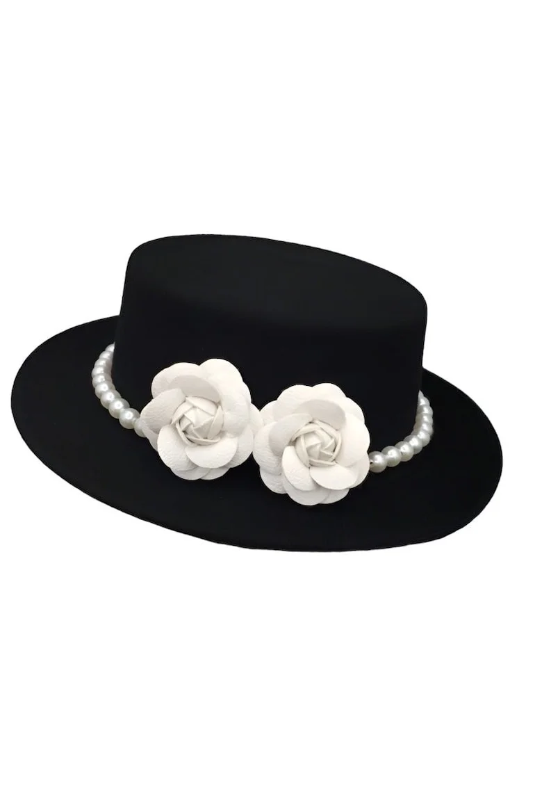 Palarie neagra, stil canotiera, handmade, cu flori si perle, Senna