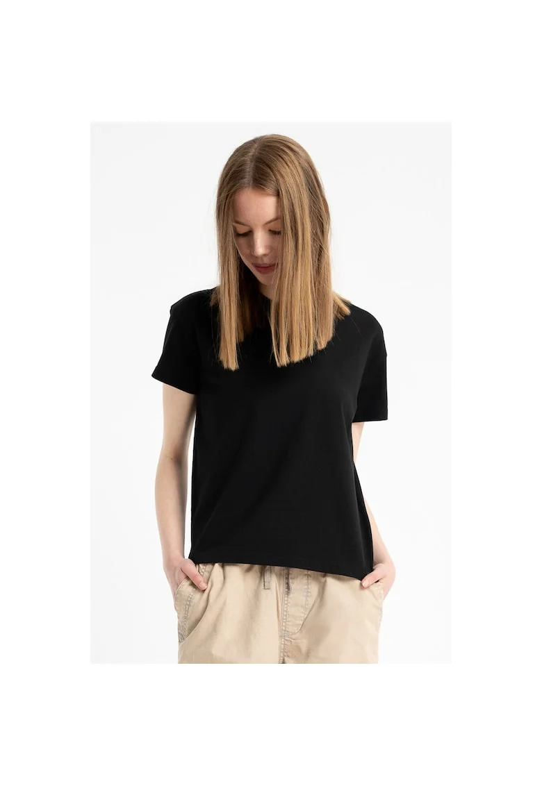 Tricou din amestec de bumbac cu decolteu la baza gatului,