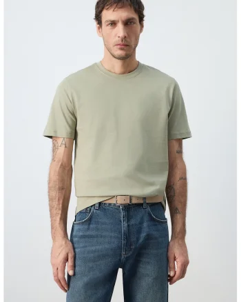 Tricou slim-fit din bumbac cu decolteu la baza gatului, Verde deschis