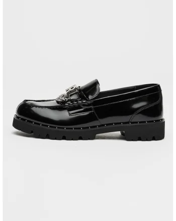 Pantofi loafer din piele lacuita cu lant decorativ, Negru