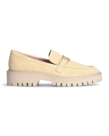 Pantofi loafer de piele intoarsa cu aplicatie metalica, Maro nisip