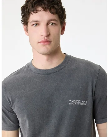 Tricou regular fit cu imprimeu pe spate, Gri inchis melange