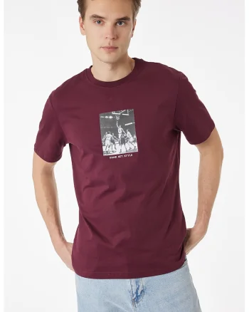 Tricou cu imprimeu foto, Visiniu