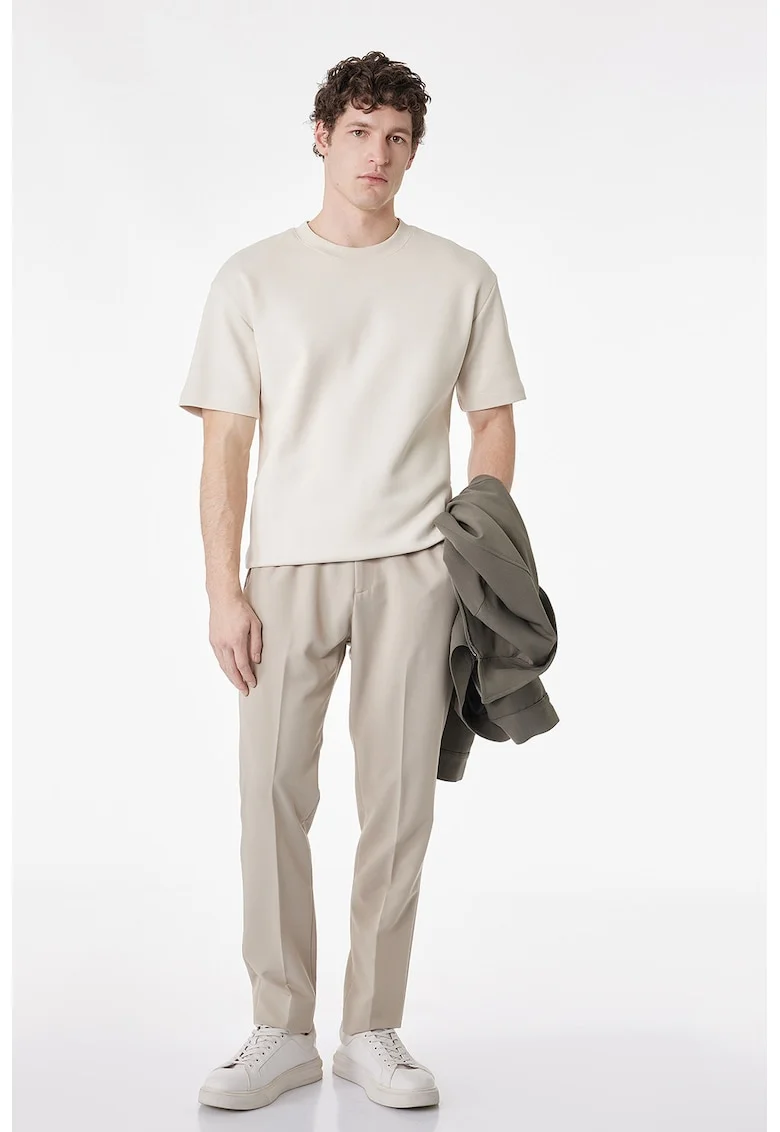 Tricou relaxed fit cu decolteu la baza gatului, Crem