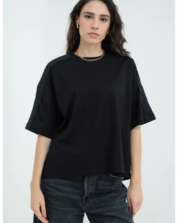 Tricou supradimensionat cu decolteu la baza gatului, Negru