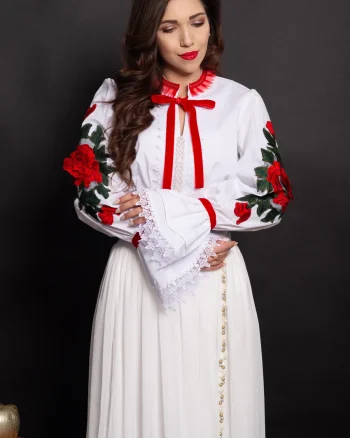 Camasa eleganta de inspiratie traditionala Eleanor cu simbolul trandafirului