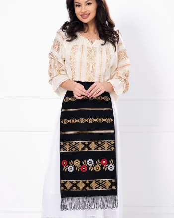 Ie traditionala Augustina bej cu broderie aurie