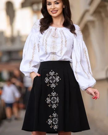 Fusta dama neagra in clos cu broderie aurie traditionala