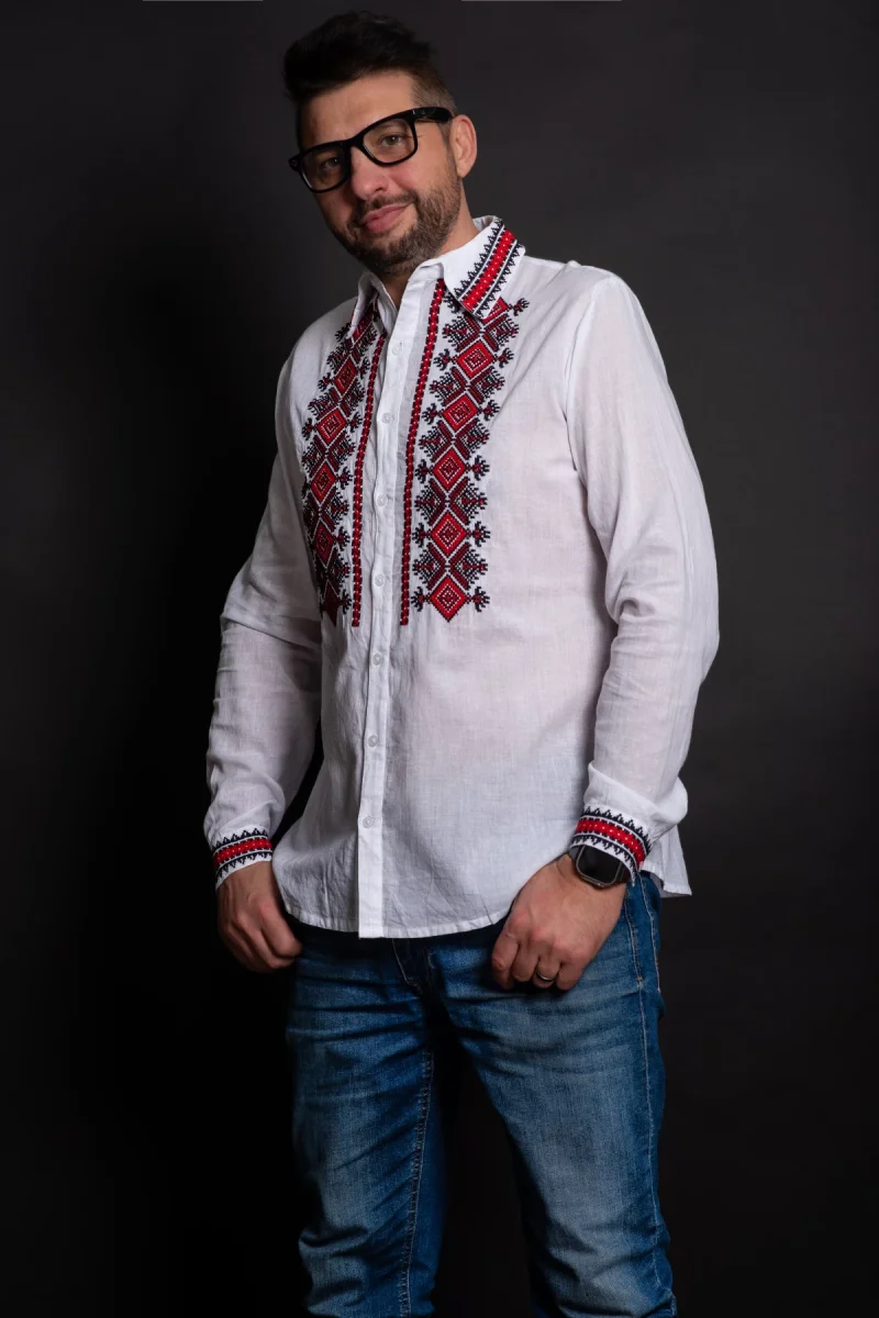 Camasa traditionala barbati din bumbac Cosmin cu simbolul rombului