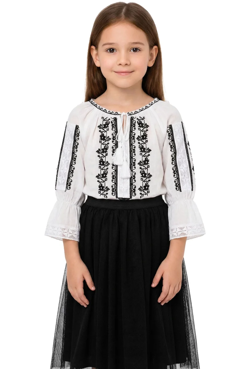 Ie fetita alba din bumbac Claudita cu broderie traditionala