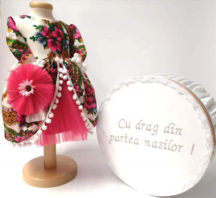 Set Traditional Botez  Fetita - Costumas + Cutie trusou - TUL