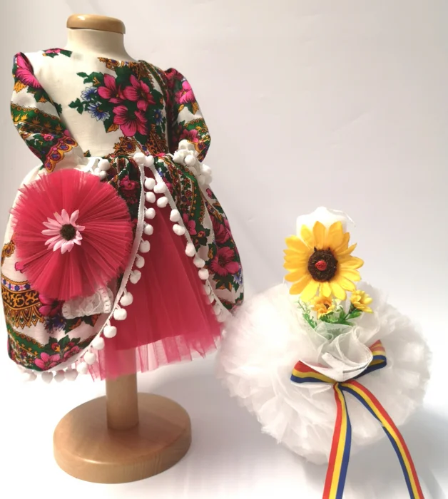 Set Traditional Botez Fetita - Costumas + Lumanare - TUL