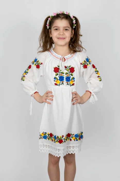 Rochie traditionala fetite Lacramioara