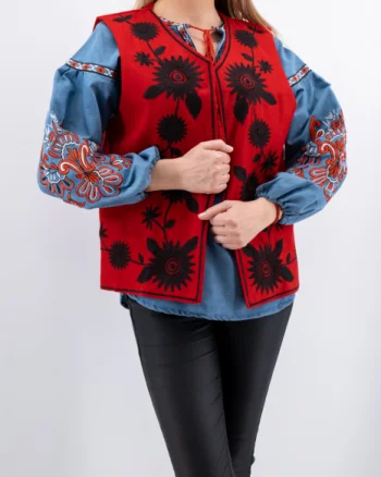 Vesta brodata cu model traditional Constantina