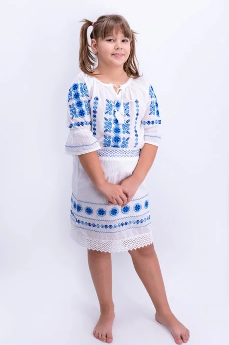Compleu traditional fetite Florentina 2