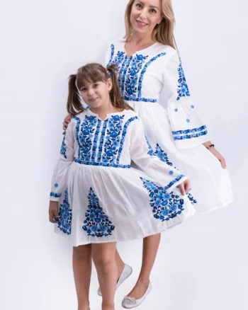 Rochie traditionala fetite Fiorela 10