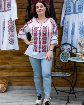 Ie Traditionala Leonarda 2