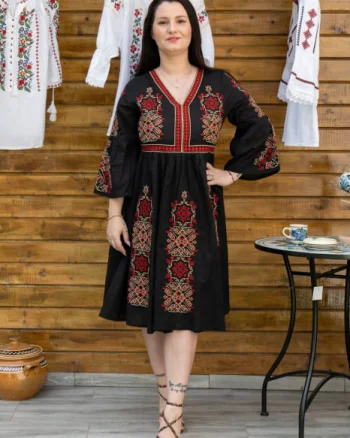 Rochie Traditionala Dorinuta 3