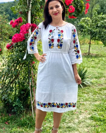 Rochie Traditionala Luminita 7