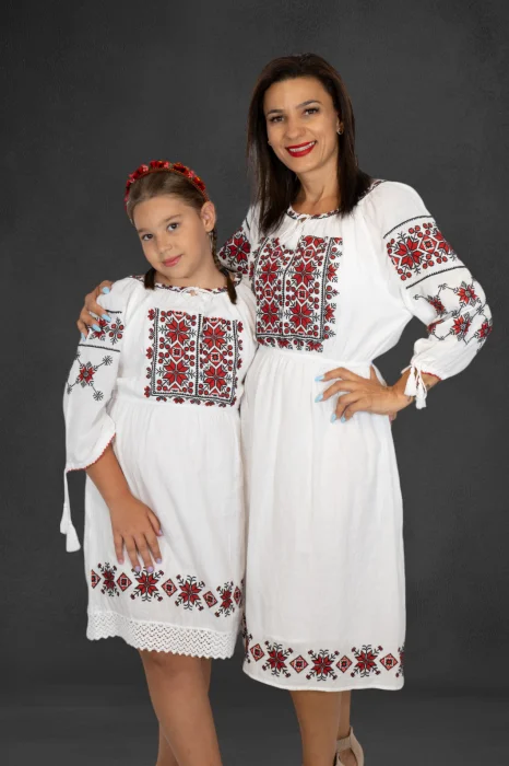 Set Traditional Mama   fiica Iustina