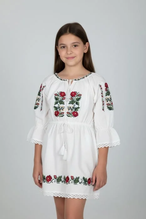 Rochie traditionala fetite Andrea 6