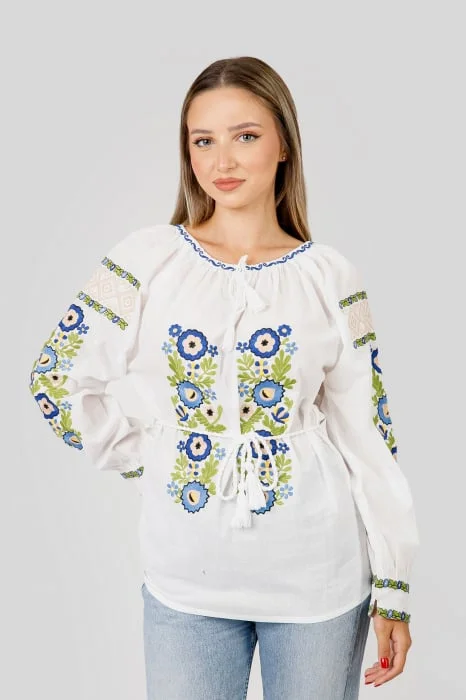 Ie traditionala alba cu motiv floral multicolor Gentiana