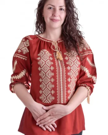 Bluza rosie cu motiv geometric auriu Maia 04