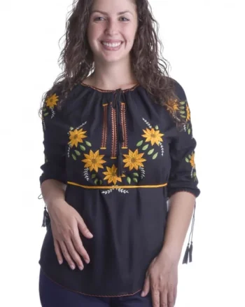 Bluza neagra cu motiv floral galben Aliona 02