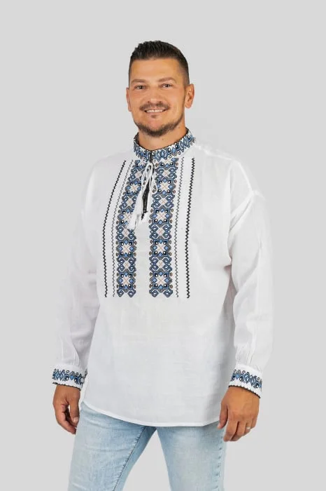 Camasa barbateasca traditionala alba cu motiv geometric albastru Luca 01