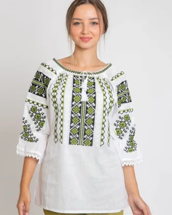 Ie traditionala alba cu motiv geometric verde Nadina