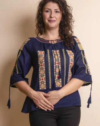 Bluza albastra cu motiv crem Bogdana
