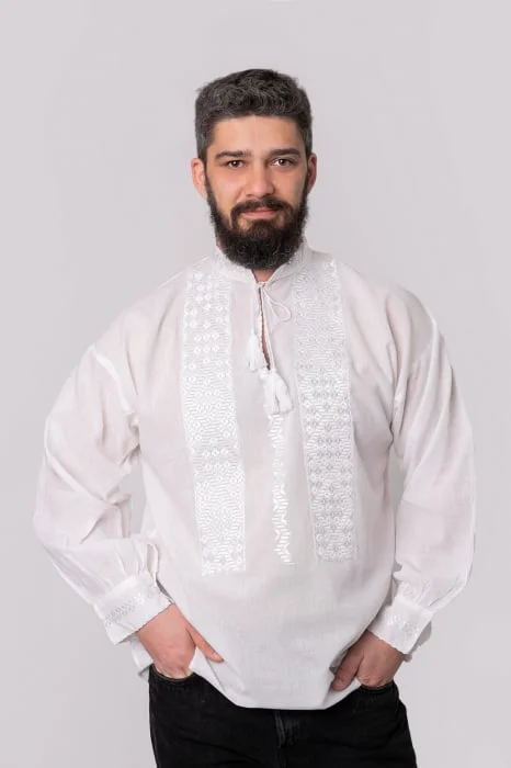 Camasa barbateasca traditionala alba cu motiv geometric alb Iacob 01