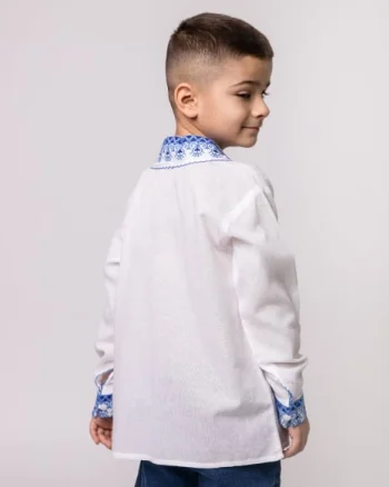Camasa traditionala de baieti alba cu motiv geometric albastru David 02