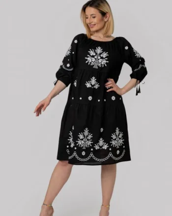 Rochie traditionala midi neagra cu motiv floral alb Mara