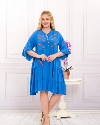 Rochie albastra boho chic cu aplicatie florala cusuta