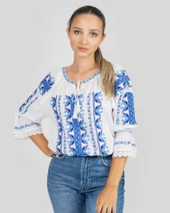 Ie traditionala alba cu motiv geometric albastru Despina 03
