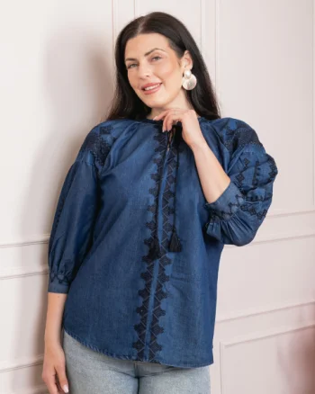 Bluza albastra cu motiv geometric negru Tiana