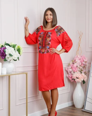 Rochie traditionala rosie cu motiv floral multicolor Simona 03