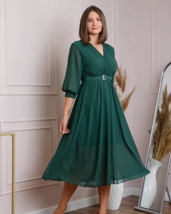 Rochie verde cu bust petrecut si curea in talie