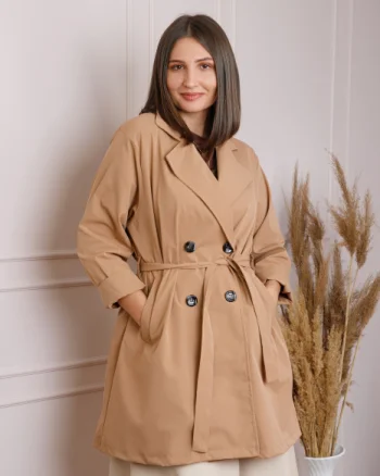 Pardesiu elegant camel cu cordon si nasturi